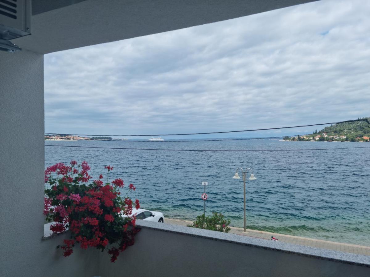 Kamena Kuca Pandorovica Lägenhet Kali Exteriör bild